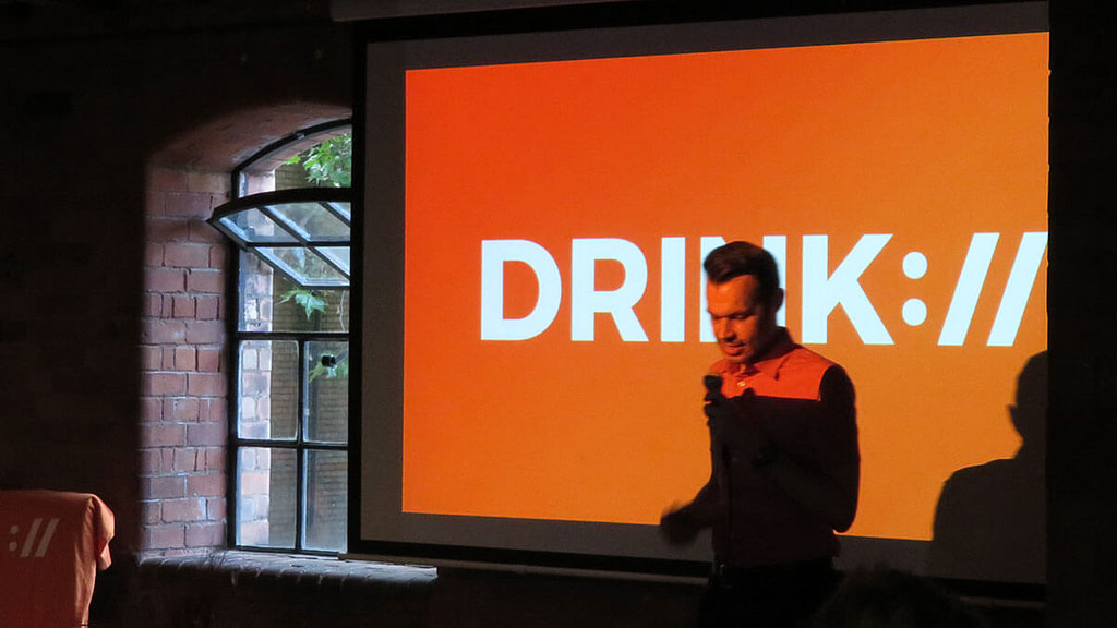Ian at drink digital marketing meetup