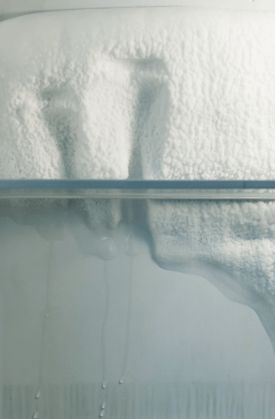 Freezer frost melting