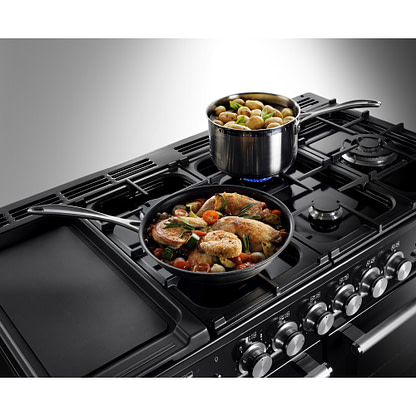 Nexus Rangemaster range cooker multi-cooking zone hob