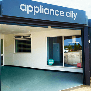 Appliance City showroom entrance