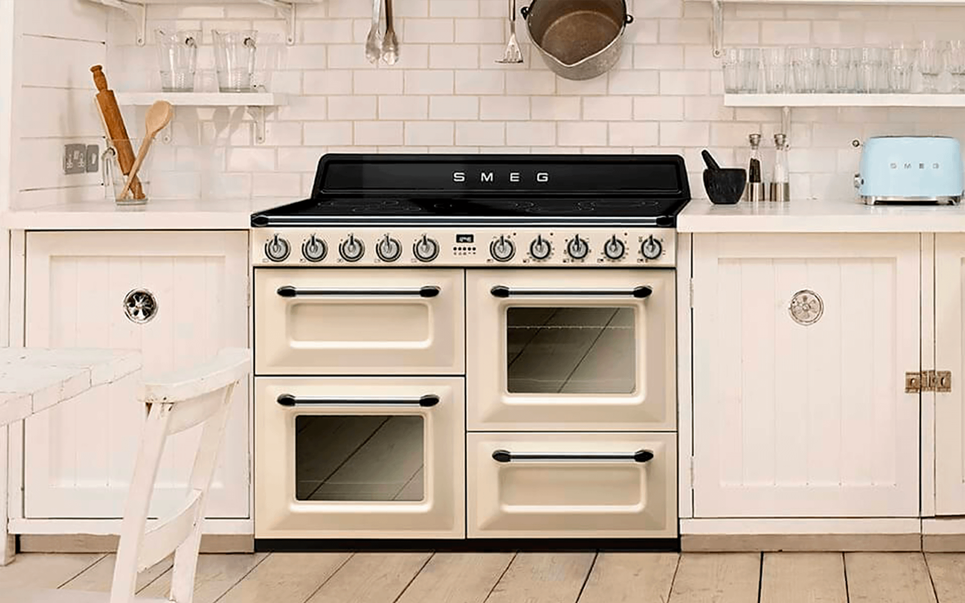 Smeg range cooker built into white kitchen