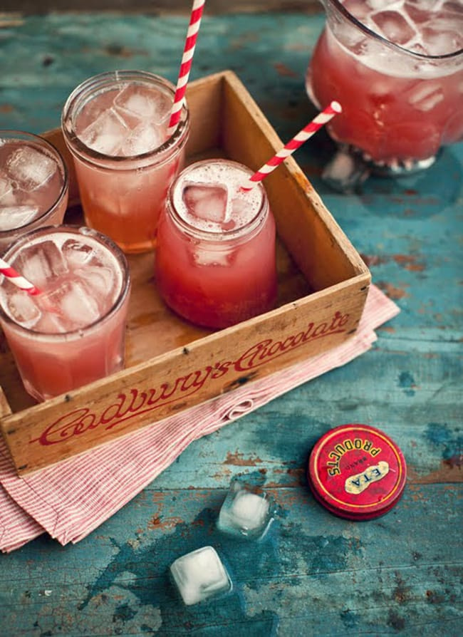 Apple, Ginger & Cranberry Punch. National Punch Day! | Appliance City - Recipes