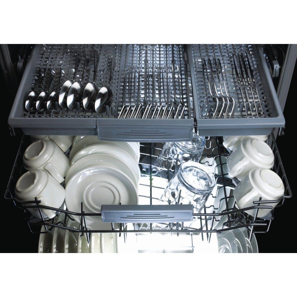 CDA-wc600-dishwasher-open2