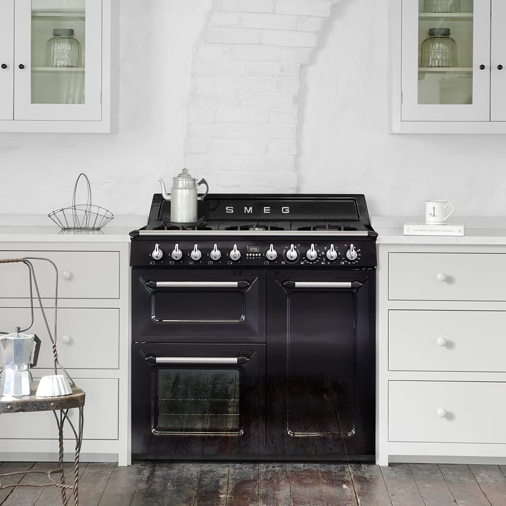 Smeg-tr103bl-2