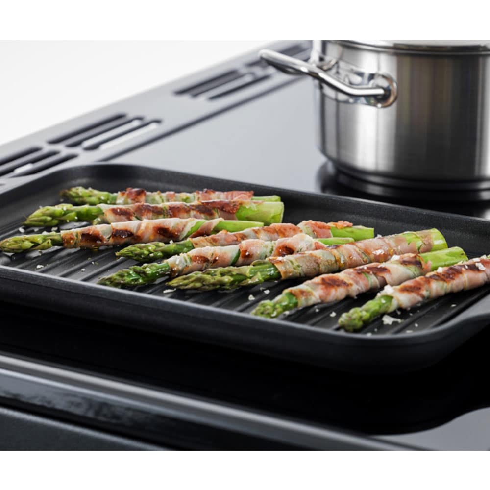 aga-induction-top-lifestyle-2