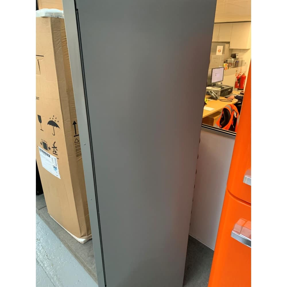 gsn36vlfp-exdisplay-8