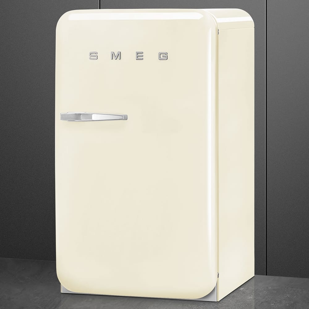 Smeg-fab10rcr5-9