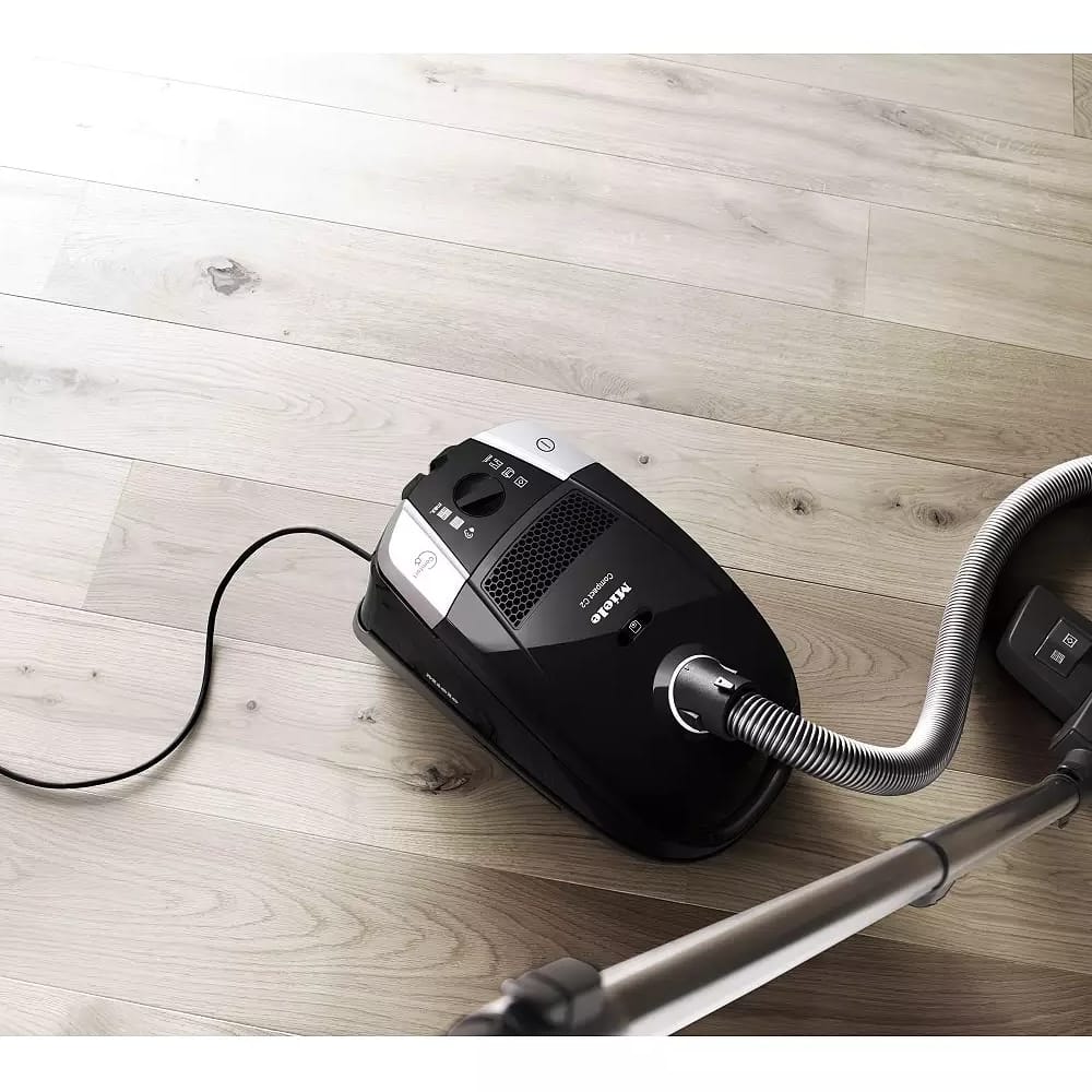 Miele-compactc2powerline-2