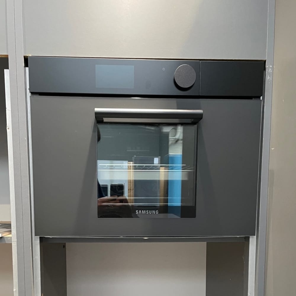 Sam-NQ50T9939BD-EXDISPLAY-1