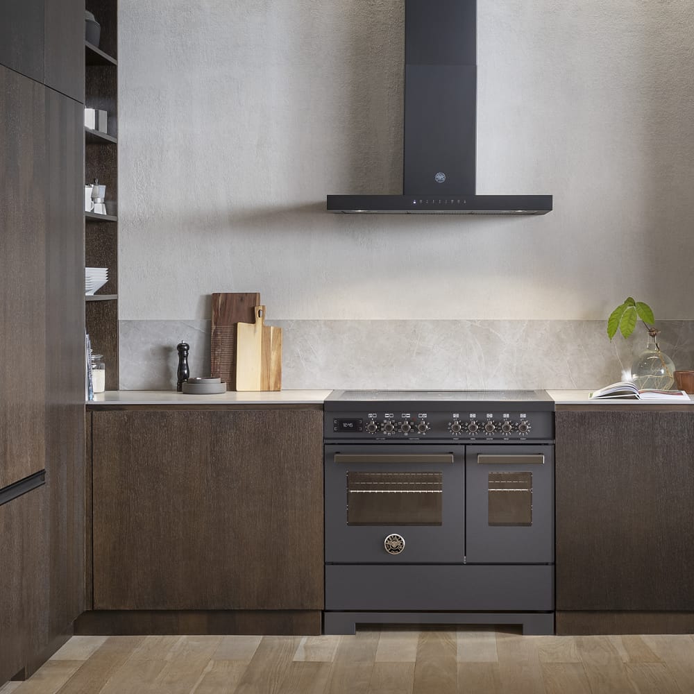 PRO95I2ECAT Lifestyle