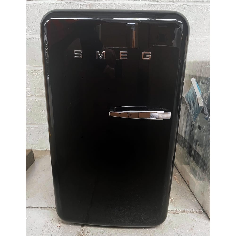 Smeg-FAB10LBL5-exdisplay1