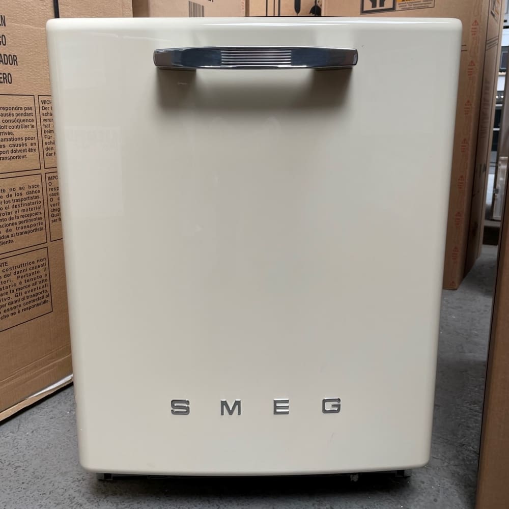 Smeg-di6fabcr-exdisplay1
