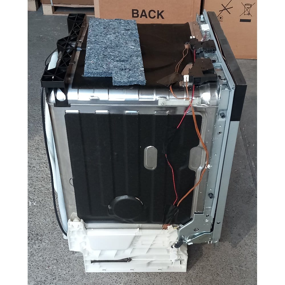 Hisense-HV693C60UK-exdisplay-oct2025b-4