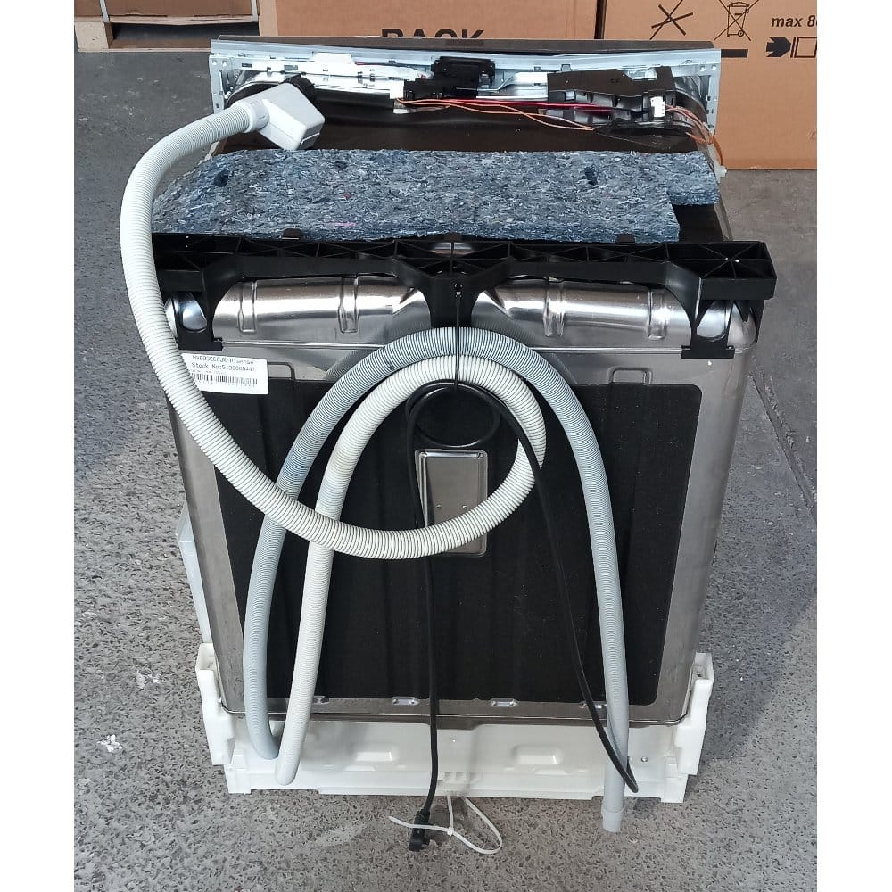 Hisense-HV693C60UK-exdisplay-oct2025b-5