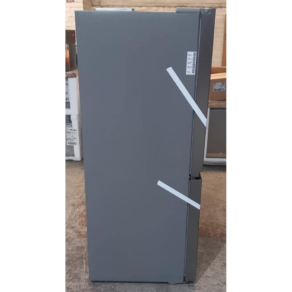 Samsung-RF48A401EM9-EXDISPLAY-nov2025-3