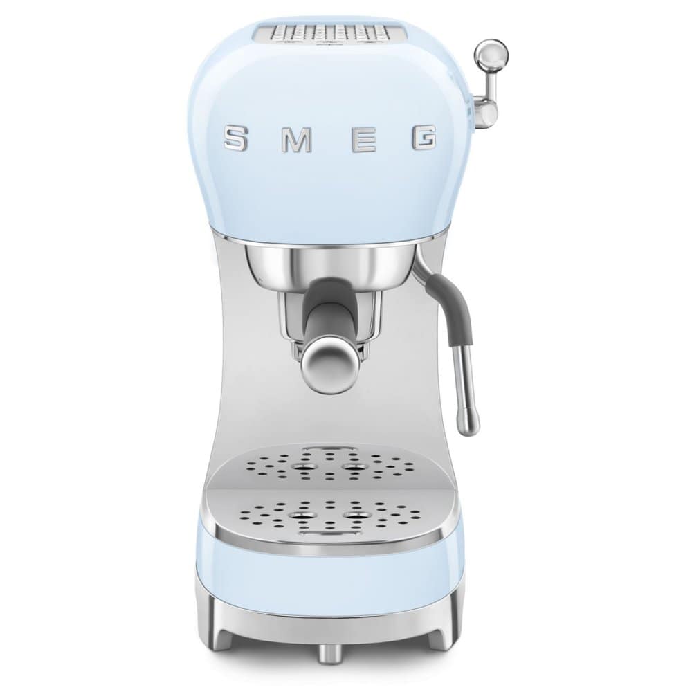 Smeg-ecf02pbuk-1