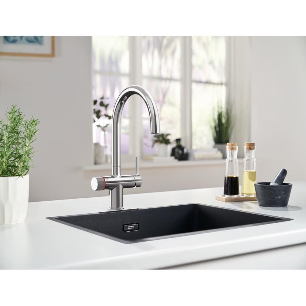 Franke-mariswaterhub-mechanicalchrome4l-4