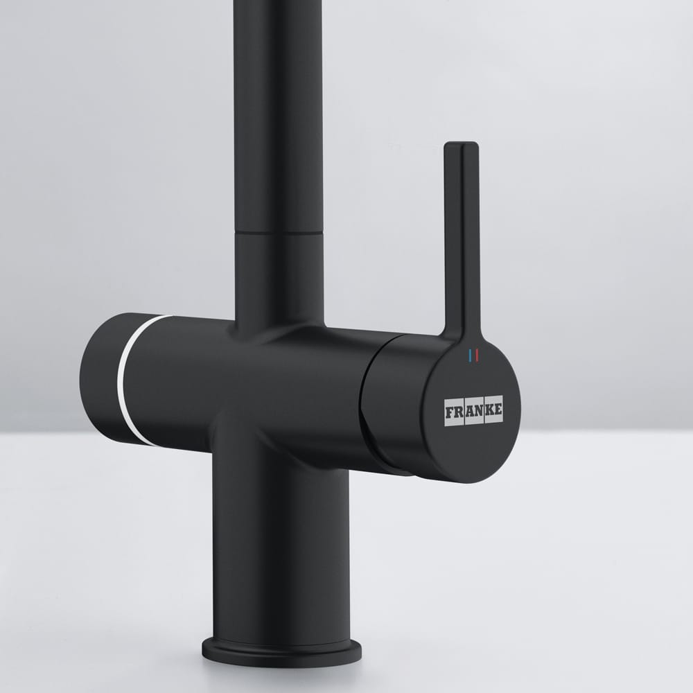 maris water hub electronic matte black 5