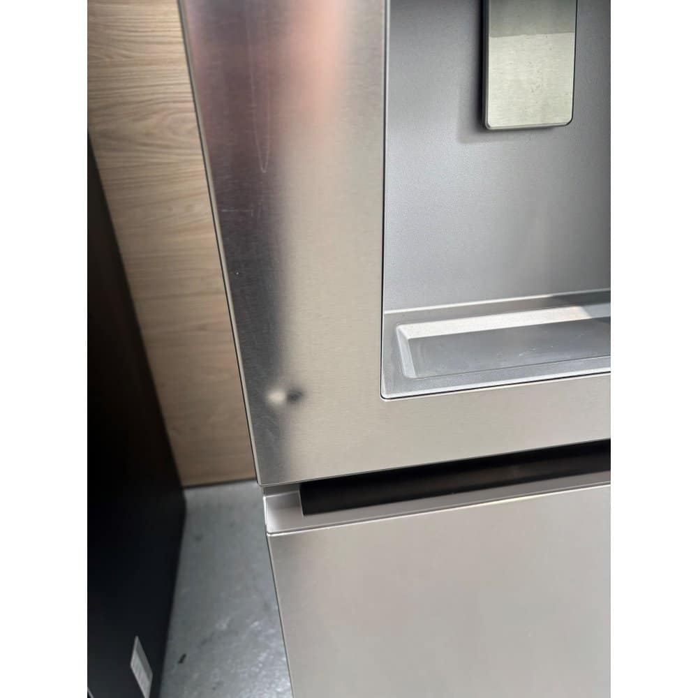 Hisense-Rs818n4tic-exdisplay-aug2025-2