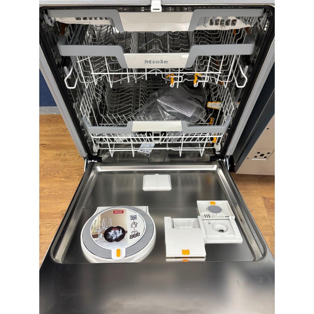 Miele-G7191SCVI-exdisplay-aug2025-1