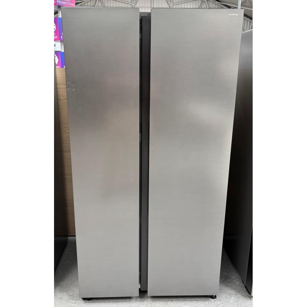 Samsung-RS70F67QCTEU-exdisplay-aug2025-1