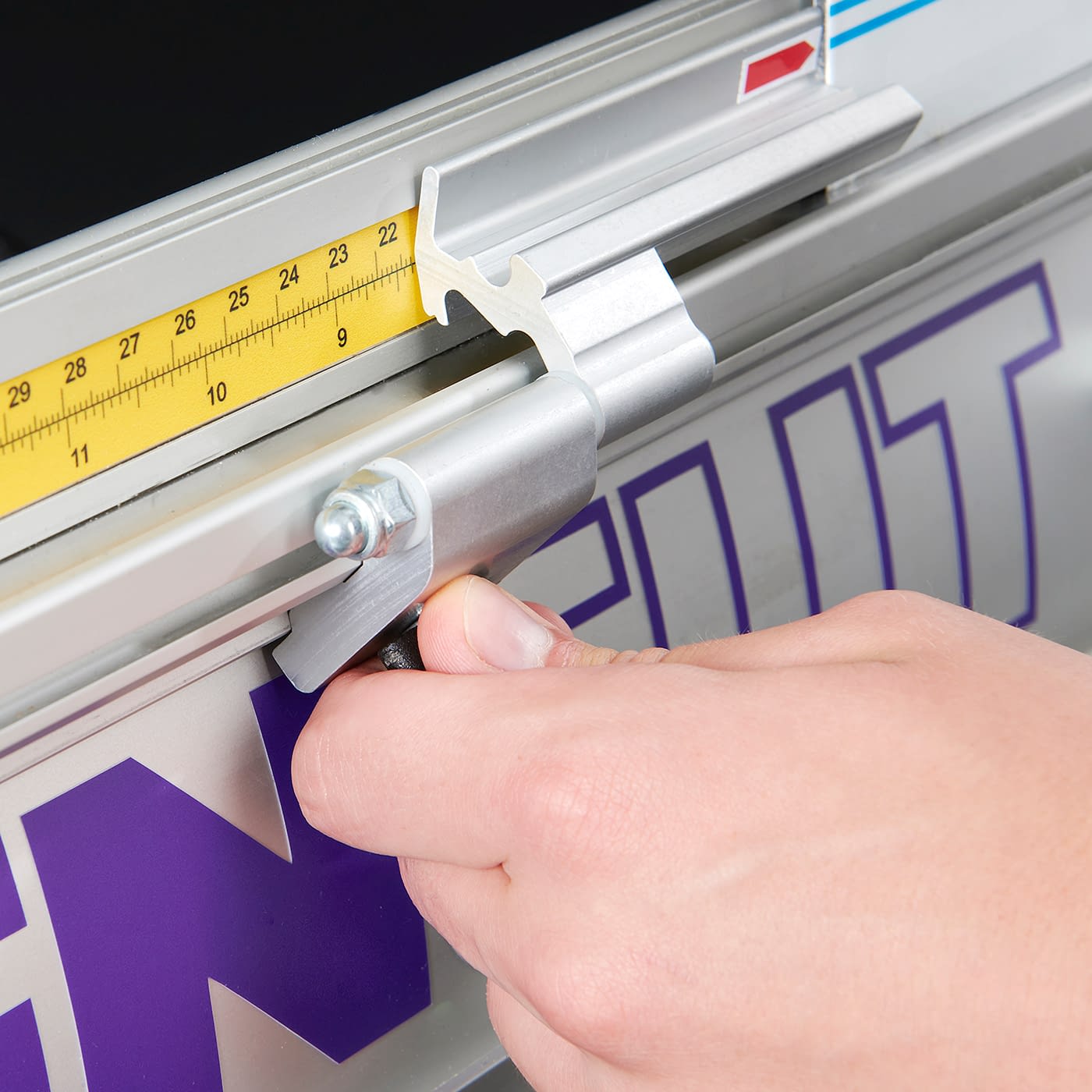 SteelTrak-Stops-close-up-Square