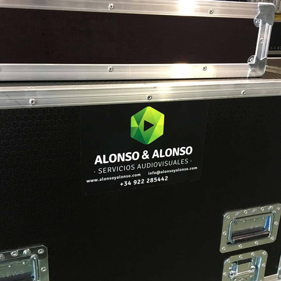 Le Mark Case Labels with Alonso & Alonso