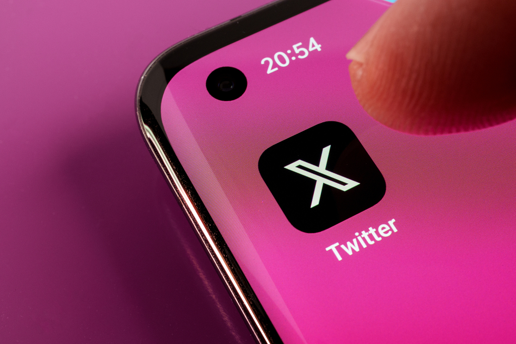 Twitter rebranding becomes X - Boom Online Marketing